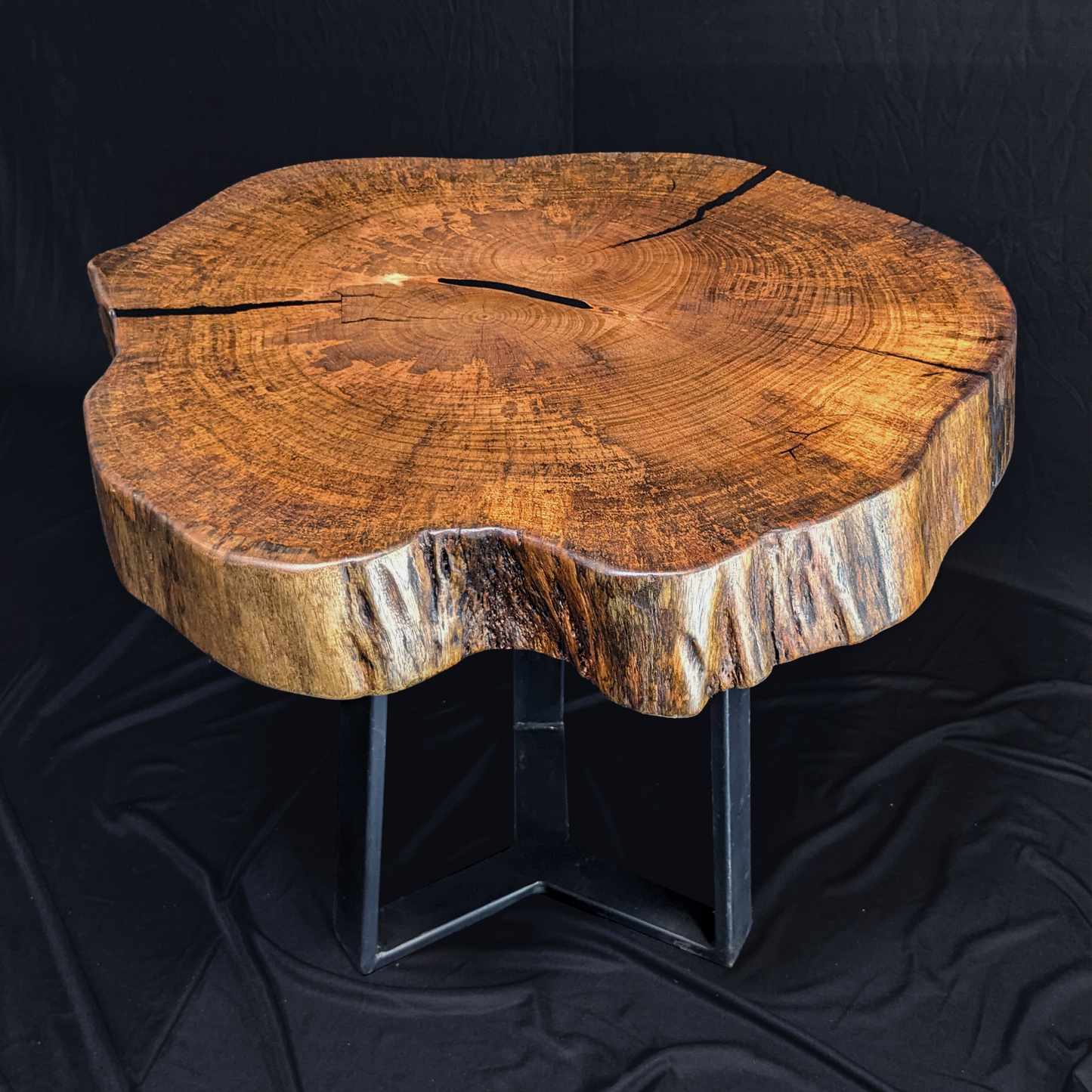 Onyx Rivulet - Wooden Cookie Table