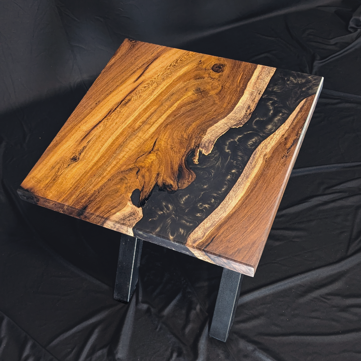 Sable Abyss - River Resin End Table