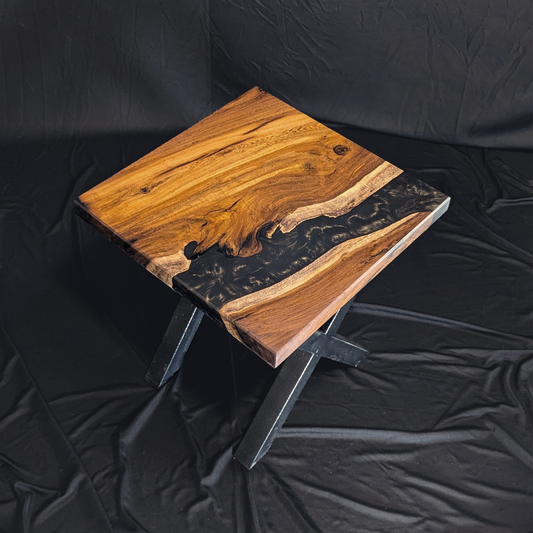 Sable Abyss - River Resin End Table