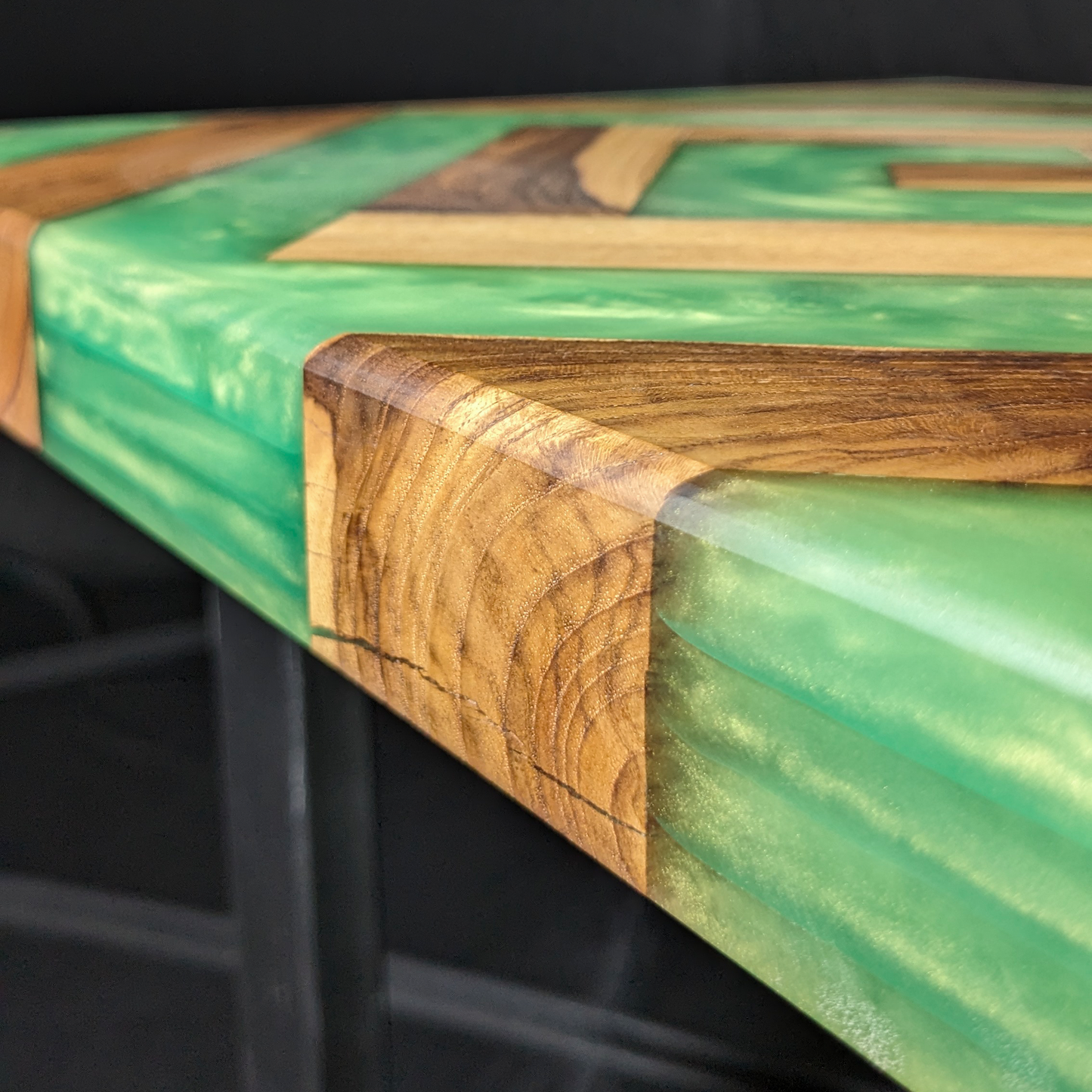 Emerald Allure - Spiral Resin End Table