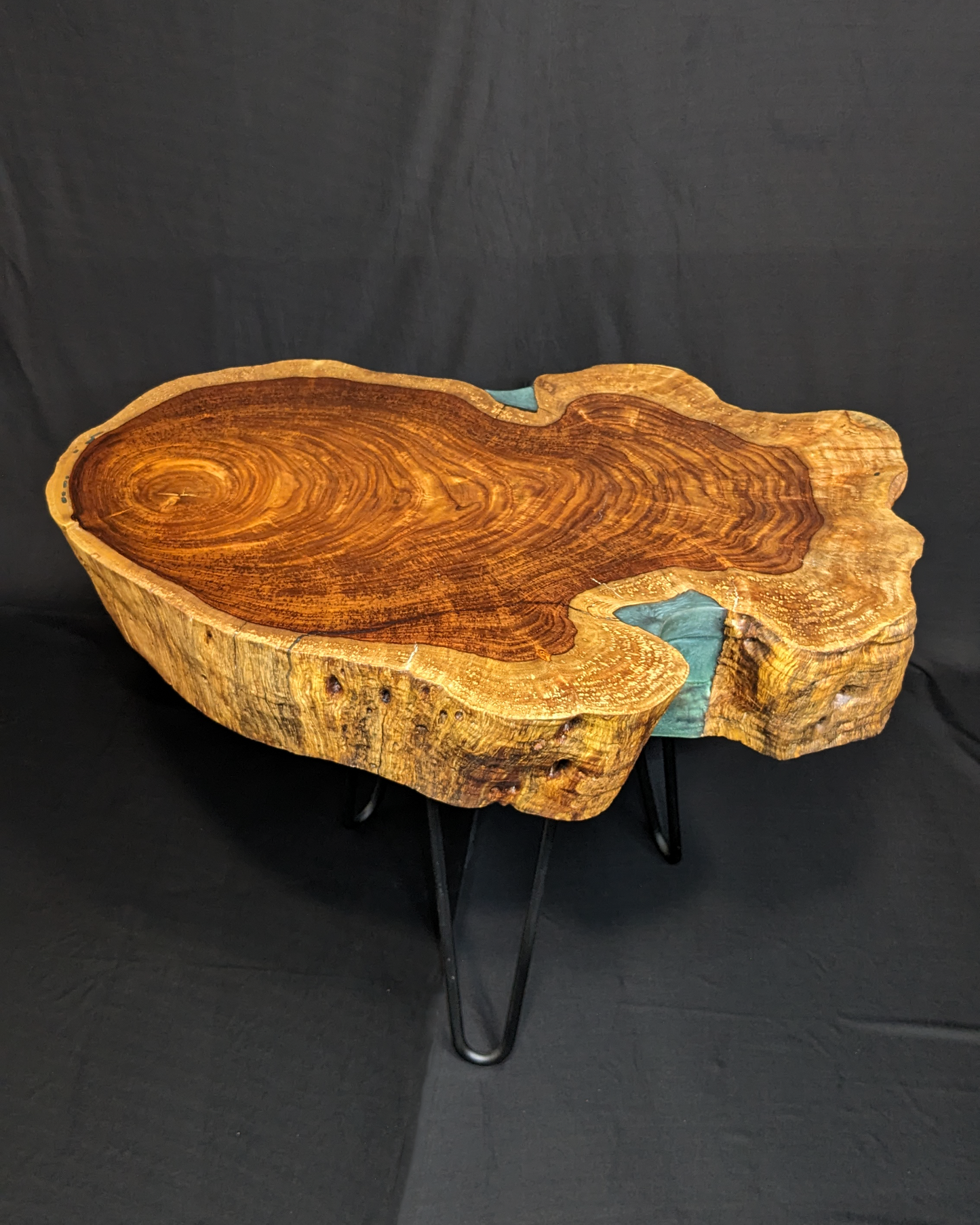 Elysian Basin - Resin Cookie Table